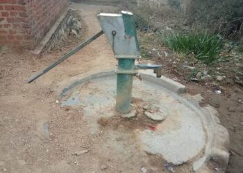 ବିଛୁବାହାଲି ଗ୍ରାମ ରେ ଅଚଳ ନଳକୂପ ମରାମତି ଦାବୀ