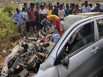 କୁହୁଡି ସାଜିଲା କାଳ ବସ କାର ଧକ୍କା ୨ ମୃତ – ୩ଆହତ