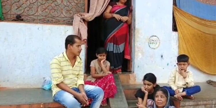 ପାରଳାଖେମୁଣ୍ଡି ସ୍ଥିତ କଟକି ଗୌଡ଼ ସାହି ବାସିନ୍ଦା ସୁଶାନ୍ତ ମହାରଣା ଅଙ୍ଗ ଦାନ କରି ଅମର ହେଲେ