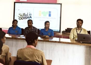 କ୍ୟାରିଅର ଗଠନ ଏବଂ ମୋଟିଭେଶନ ପାଠ୍ୟକ୍ରମ