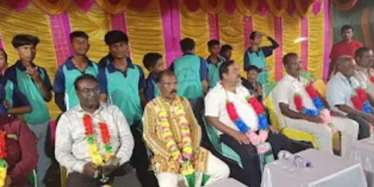 ବାରଖମାରେ ରାଜ୍ୟସ୍ତରୀୟ ରାତ୍ର କାଳୀନ ଭଲିବଲ୍ ପ୍ରତିଯୋଗିତା ଉଦଘାଟିତ