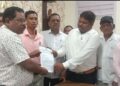 ଛାତ୍ରୀ ଗଣ ଦୁଷ୍କର୍ମ କାରୀ ଙ୍କୁଫାଶୀ ଦଣ୍ଡ ଦେବା ନିମନ୍ତେ କୁଇ ସମାଜ ଯୁବ ପରିଷଦ କନ୍ଧମାଳ ପକ୍ଷରୁ ରାଲି ସଭାଯାତ୍ରା