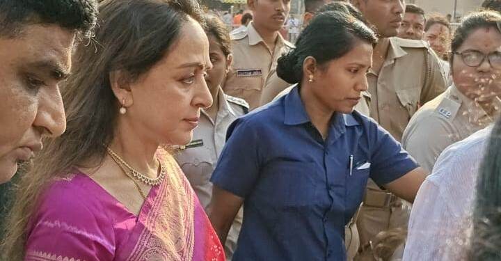 ଶ୍ରୀମନ୍ଦିର ରେ ଡ୍ରିମଗାର୍ଲ ହେମାମାଳୀନ
