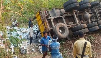 ରାମନାଗୁଡା ବ୍ଲକରେ ଗୋଟିଏ ଦିନରେ ଦୁଇଟି ଟ୍ରକ ଦୁର୍ଘଟଣା