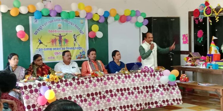 ରାମଚଣ୍ଡୀ ସରକାରୀ ଉଚ୍ଚ ବିଦ୍ୟାଳୟରେ ଆମ ସଂସ୍କୃତି ଓ ଆମ ଖେଳନା ଶିବିର 