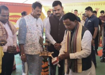 ଖୋର୍ଦ୍ଧା ଜିଳ୍ଲାରେ ବିଭିନ୍ନ ଶିଳ୍ପ ପ୍ରତିଷ୍ଠାନର ଭିତ୍ତିପ୍ରସ୍ଥର ସ୍ଥାପନ ଓ ଶୁଭ ଉଦଘାଟନ