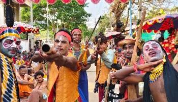 ପାରମ୍ପରିକ ଦଣ୍ଡଯାତ୍ରାରେ ଜଙ୍ଗଲ ସୁରକ୍ଷା ସଚେତନତା ବାଲିଗୁଡା