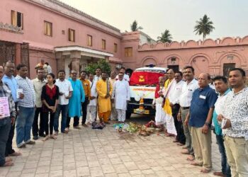 ଉତ୍କଳ ବିଦ୍ୱତ୍ ପରିଷଦ ତରଫରୁ ପୁରୀରେ ସାଧୁ ସନ୍ଥ, ଭକ୍ତ ଓ ଜନସାଧାରଣଙ୍କ ପାଇଁ ଆମ୍ବୁଲାନ୍ସ ସେବା ଆରମ୍ଭ