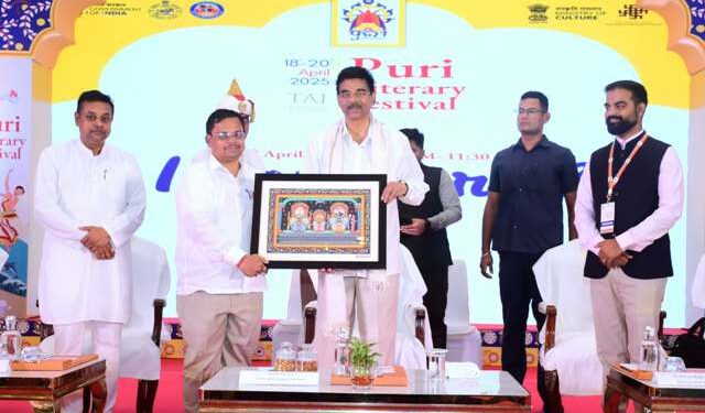 ପୁରୀ ସାହିତ୍ୟ ମହୋତ୍ସବ ରାଜ୍ୟପାଳଙ୍କ ଦ୍ଵାରା ଉଦଘାଟିତ
