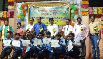 ଗୁଲୁଣ୍ଠି ଏସଏସଡି ଉଚ୍ଚ ବିଦ୍ୟାଳୟ ରେ ବାର୍ଷିକ ମହୋତ୍ସବ ଅନୁଷ୍ଠିତ