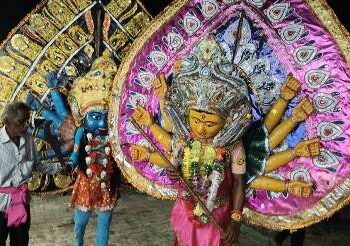 ଲଖେଶ୍ଵରଙ୍କ ଚନ୍ଦନ ଚାପ ଓ ଯାତ୍ରା ଶାନ୍ତି ଶୃଙ୍ଖଳାର ସହ ଶେଷ