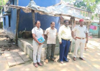 Police raid illegal cattle mafia’s house