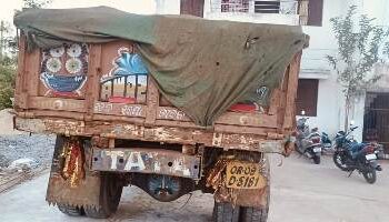 ଟ୍ରକ ବୋଝେଇ ମାଙ୍କଡା ପଥର ଓ ବାଲି ଚୋରାଚାଲାଣ କରୁଥିବା ଅଭିଯୁକ୍ତ ଗିରଫ ହେବା ସହ ପଥର ଗାଡି ଜବତ