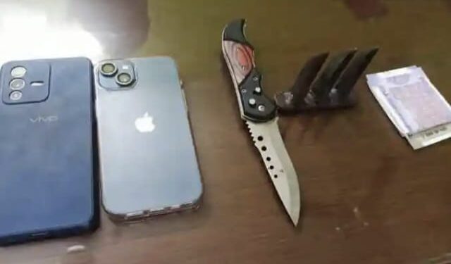 ମରଣାସ୍ତ୍ର ଦେଖାଇ ମୋବାଇଲ ଲୁଟ୍ ଉଦ୍ୟମ, ଦୁଇ ନାବାଳକ ଅଟକ