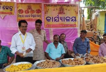 ଠାକୁରାଣୀ ଯାତ୍ରା ଅସ୍ଥାୟୀ ପୀଠରେ ମିଷ୍ଟାନ ଭୋଗ ବିକ୍ରୟ କେନ୍ଦ୍ର