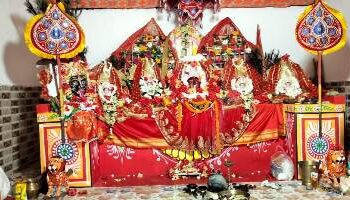 ମା’ ପାଟ୍ଟଖଣ୍ଡା ଠାକୁରାଣୀ ଯାତ୍ରା : ବିଶ୍ରାମ ଦିବସରେ ମା ‘ ଙ୍କ ନିକଟରେ ମହିଳା ମାନେ ପାଳିଲେ ସାବିତ୍ରୀ ବ୍ରତ