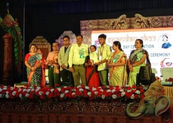 ନାଇଟିଙ୍ଗେଲଙ୍କ ଜନ୍ମଦିନ ଓ ନର୍ସିଙ୍ଗସ୍କୁଲ ର ବାର୍ଷିକ ଉତ୍ସଵ