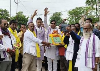 ବାରଙ୍ଗ ବ୍ଲକ ଯାଦବ ମହାସଭା ପକ୍ଷରୁ ତ୍ରିନାଥ ବଜାର ଠାରେ ରେଜାଙ୍ଗାଲା ସହିଦ କଳସ ଯାତ୍ରାକୁ ସ୍ବାଗତ ସମ୍ବର୍ଦ୍ଧନା