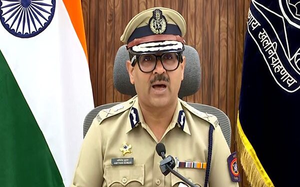  Pune :  Action will be taken against senior police inspectors if pubs and bars remain open after 1:30 am in Pune city