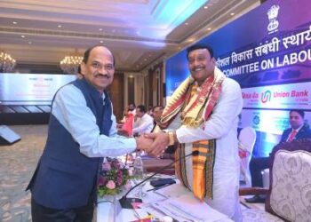 ବରଗଡ ସାଂସଦ ଶ୍ରୀ ପ୍ରଦୀପ ପୁରୋହିତଙ୍କୁ ହାଇଦ୍ରାବାଦରେ ଓସାକା କମିଟି ସାକ୍ଷାତ କଲେ