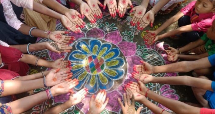 ଗଜପତି ଜିଲ୍ଲାର ସମସ୍ତ ଆଙ୍ଗନୱାଡି କେନ୍ଦ୍ରରେ ଧୁମଧାମରେ ପାଳିତ ହେଲା ଓଡ଼ିଶା ର ଗଣପର୍ବ “ରଜ”