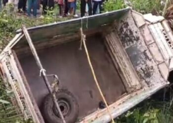 ଅଡବା ଥାନା ଅନ୍ତର୍ଗତ ଗୁଲୁବା ଘାଟିରେ ପିକଅପ ଭ୍ୟାନ ଓଲଟି ୧୫ ଆହତ, ୭ ଗୁରୁତର