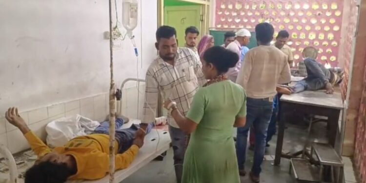 କପାଖାଲ ଗାଁ ନିକଟରେ ବାଇକ ଦୁର୍ଘଟଣା, ଦୁଇ ଗୁରୁତର।