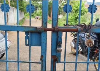 ଅଧିକାରୀକୁ ଅଟକ ରଖିଥିଲେ ଅଧିକାରୀ, ଦୁଇ ସରକାରୀ ଅଧିକାରୀ ମଧ୍ୟରେ କଲି