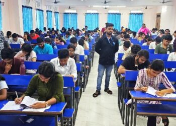 ପ୍ରୟାସ କ୍ଲାସ୍ସେସର ପ୍ରବେଶିକା ପରୀକ୍ଷା ପଡ଼ୋଶୀ ରାଜ୍ୟ ସମେତ : ୨୮ଜିଲାରୁ ଭାଗନେଲେ ୨୧୪୦ ଛାତ୍ରଛାତ୍ରୀ – ୧୮ରେ ପ୍ରକାଶ ପାଇବ ଫଳାଫଳ