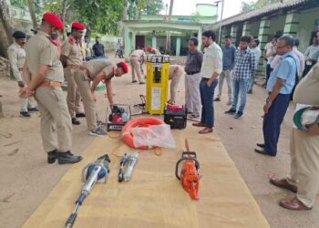 ବ୍ଲକ ସ୍ତରୀୟ ବିପର୍ଯ୍ୟୟ ପରିଚାଳନା ଅଭ୍ୟାସ ପ୍ରସ୍ତୁତିର କାର୍ଯ୍ୟକ୍ରମ , ବନ୍ୟା ଓ ବାତ୍ୟା ଆଶ୍ରୟ ସ୍ଥଳୀର ସାମୁହିକ ଟେବୁଲ ଟପ ଏକ୍ସରସାଇଜ ଅଭ୍ୟାସ କର୍ମଶାଳା ଅନୁଷ୍ଠିତ