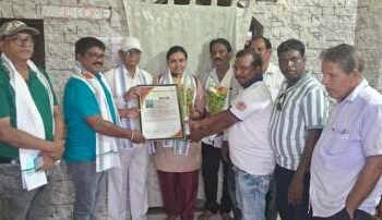 ଜୟଦେବ ନ୍ୟୁଜ୍ ଆଣ୍ଡ ମିଡ଼ିଆ ଫାଉଣ୍ଡେସନ ପକ୍ଷରୁ ମେଧାବୀ ଛାତ୍ରୀଙ୍କୁ ସମ୍ବର୍ଦ୍ଧିତ