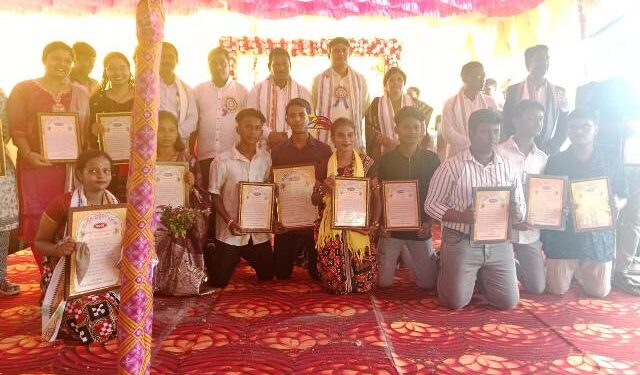 ଗୁରୁ ହେଉଛନ୍ତି ଆଲୋକର ଉତ୍ସ