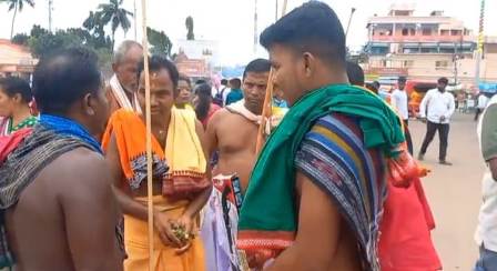 ଡାହୁକ ଡାକିଲା ହୋ ଭଗତେ….