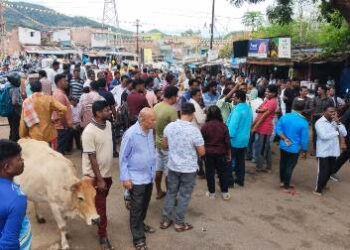 ସମ୍ବିଧାନର ମୌଳିକ ଅଧିକାର ପାଇଁ ଗଜପତିରେ ଗର୍ଜିଲେ ଆଦିବାସୀ ଓ ଦଳିତ : ୭ ଘଣ୍ଟା ଜାତୀୟ ରାଜପଥ ଅବରୋଧ