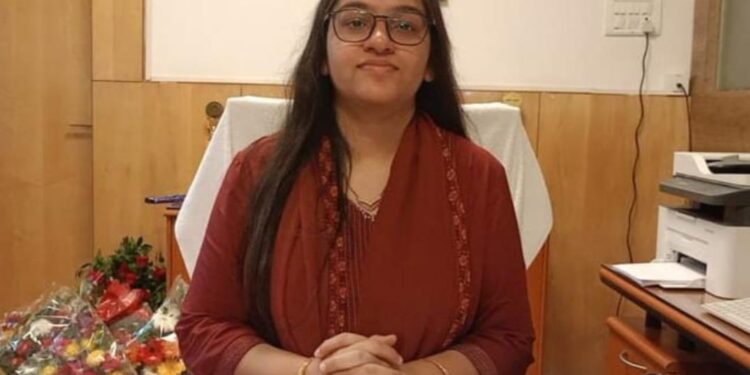 ମଧୁମିତା ନୂତନ ଗଜପତି ଜିଲ୍ଲାପାଳ ଭାବେ କାର୍ଯ୍ୟରେ ଯୋଗଦାନ