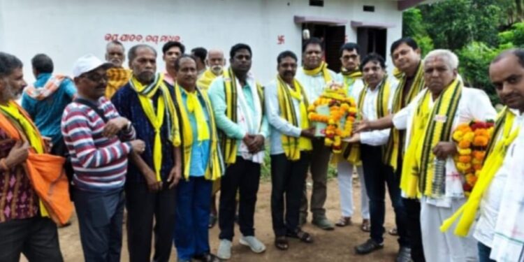 ଗଜପତି ଜିଲ୍ଳାର ରାମଗିରି ଠାରେ ରେଜାଙ୍ଗଲା ସହିଦ ମାଟି କଳସ କୁ ସ୍ବାଗତ ସମ୍ବର୍ଦ୍ଧନା