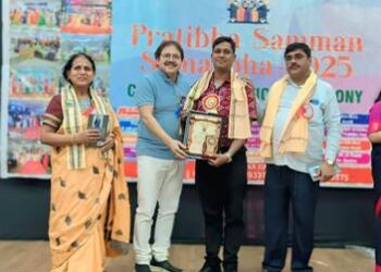 ସାହିତ୍ୟ ସାରଥୀ ସମ୍ମାନରେ ସମ୍ମାନିତ ହେଲେ ଶିକ୍ଷକ ପ୍ରତାପ କୁମାର ପରିଡ଼ା