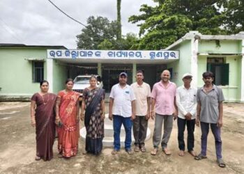 ଗୁଣୁପୁର ଉପ ଜିଲ୍ଲାପାଳ ଙ୍କ ଦ୍ୱାରସ୍ଥ ହେଲେ ପାରୀକ୍ଷିତି ପଞ୍ଚାୟତର ୱାର୍ଡ ସଭ୍ୟ, ସଭ୍ୟା