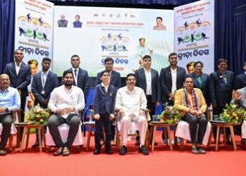 ଜାତୀୟ କ୍ରୀଡା ଦିବସ ପାଳିତ, ବିଜୁ ପଟ୍ଟନାୟକ କ୍ରୀଡା ଓ ସାହସିକତା ପୁରସ୍କାର ପ୍ରଦାନ : ଓଡ଼ିଶା ଓ ଭାରତକୁ ବିଶ୍ଵ ପାଇଁ କ୍ରୀଡା ଉତ୍କର୍ଷର ଉଜ୍ଜ୍ବଳ ବତୀଘର କରିବାକୁ ରାଜ୍ୟପାଳଙ୍କ ଆହ୍ବାନ