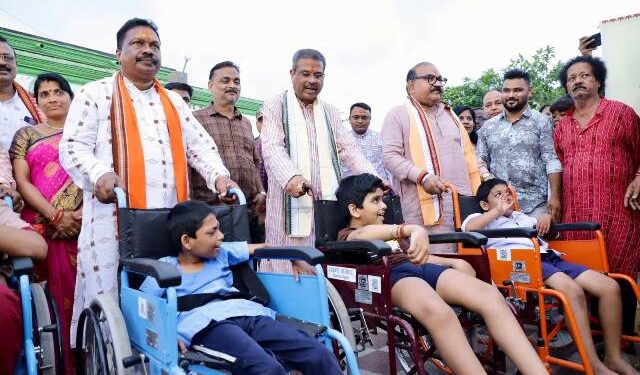 ଦିବ୍ୟାଙ୍ଗ ଭାଇ ଭଉଣୀଙ୍କୁ ଅତ୍ୟାଧୁନିକ ଚିକିତ୍ସା ସୁବିଧା ଯୋଗାଇ ଦେବା ଲକ୍ଷ୍ୟ – ଧର୍ମେନ୍ଦ୍ର ପ୍ରଧାନ