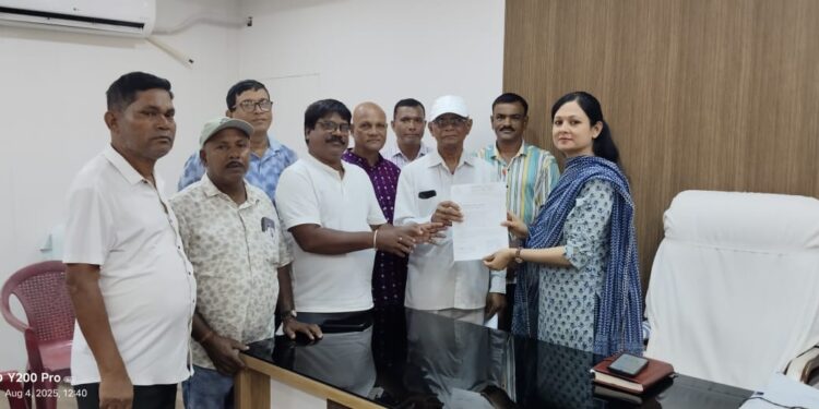 ସାମ୍ବାଦିକଙ୍କୁ ସୁରକ୍ଷା ଦାବିରେ ମୁଖ୍ୟମନ୍ତ୍ରୀଙ୍କୁ ଦାବିପତ୍ର
