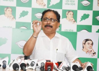 ଓଟିଇଟି ପ୍ରଶ୍ନପତ୍ର ପ୍ରଘଟ ଘଟଣା ଛାତ୍ରଛାତ୍ରୀଙ୍କ ଭବିଷ୍ୟତ ସହ ଖେଳୁଛନ୍ତି ରାଜ୍ୟ ସରକାର : ବିଜେଡି