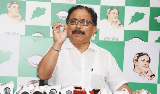 ଓଟିଇଟି ପ୍ରଶ୍ନପତ୍ର ପ୍ରଘଟ ଘଟଣା ଛାତ୍ରଛାତ୍ରୀଙ୍କ ଭବିଷ୍ୟତ ସହ ଖେଳୁଛନ୍ତି ରାଜ୍ୟ ସରକାର : ବିଜେଡି