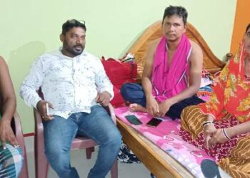 କୁଏତ ବିମାନବନ୍ଦର ଗୋପ ର ଅଫ୍ରୋଜଙ୍କୁ ସୁରକ୍ଷିତ ସ୍ବଦେଶ ପ୍ରତ୍ୟାବର୍ତନ କରିଥିବାରୁ ମୋଦିଜୀ ଧନ୍ୟବାଦ ଜଣାଇଲେ ପ୍ରଶାନ୍ତ ସ୍ୱାଇଁ