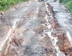 ଗଜପତି ଜିଲ୍ଳା ଗ୍ରାମ୍ୟ ଉନ୍ନୟନ ବିଭାଗରେ ଯନ୍ତ୍ରୀ ଓ ଠିକାଦାରଙ୍କ ମଧୁଚନ୍ଦ୍ରିକା ଯୋଗୁଁ ରାସ୍ତା ନିର୍ମାଣ କାର୍ଯ୍ୟ ନିମ୍ନମାନର ଧୋଇଗଲା ଗଜପତିର ଗ୍ରାମ୍ୟ ରାସ୍ତା, ଭିଜିଲାନ୍ସ ତଦନ୍ତ ଦାବି