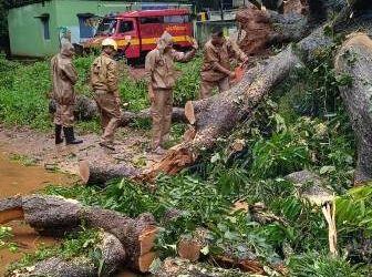 ଲଘୁଚାପ ଜନିତ ଲଗାଣ ବର୍ଷାରେ ମୋହନା ଓ ଆର, ଉଦୟଗିର ଅଞ୍ଚଳରେ ଜନ ଜୀବନ ଅସ୍ତବ୍ୟସ୍ତ