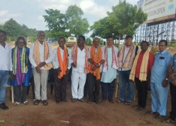 କଳାକାରମାନଙ୍କର ବିଭିନ୍ନ ସମସ୍ୟା ଦାବୀ ନେଇ କଟକରେ ଏକାଠି ହେଲେ : ବନ୍ଦେ ଉତ୍କଳ ମହାସଂଘର ବହୁ କର୍ମକର୍ତ୍ତା