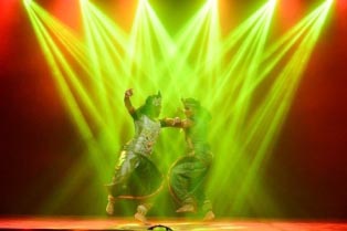 ସମ୍ମାନ ବିତରଣ ଉତ୍ସବ ସହିତ ଓଡ଼ିଶୀ ନୃତ୍ୟ ‘ଦୁର୍ଯ୍ୟୋଧନ’ ରେ ଦର୍ଶକ ବିଭୋର