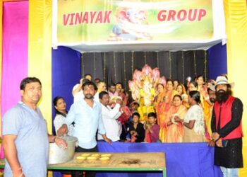 ବିନାୟକ କ୍ଲବ୍ ପକ୍ଷରୁ ଗଣେଶ ପୁଜା ଖୁବ୍ ଧୁମଧାମ୍ ରେ ପାଳିତ : ମହିଳା ସଂକୀର୍ତ୍ତନରେ ଭାବ ବିହ୍ୱଳ ହୋଇ ଉଠିଲା ପୂଜା ପେଣ୍ଡାଲ