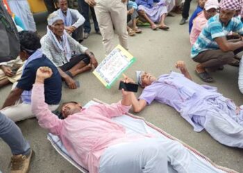 ନବନିର୍ମାଣ ବିକ୍ଷୋଭ ଶୋଭାଯାତ୍ରାରେ କମ୍ପିଲା କଟକ